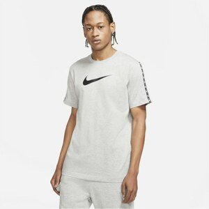 Nike Repeat Logo T-Shirt Mens