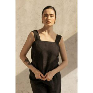 Zola Woman's Top Sara