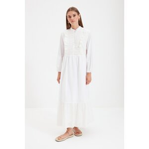 Trendyol White Embroidered Judge Collar Dress