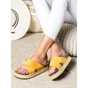 SHELOVET MUSTARD FLIP-FLOPS IN THE SEA