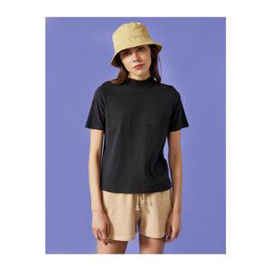 Koton Women's BLACK Short Sleeve T-Shirt Stand Up Collar Cotton