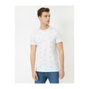 Koton Crew Neck Short Sleeve 100% Cotton T-Shirt