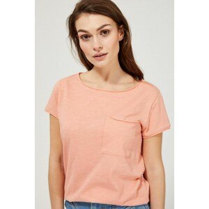 Basic T-shirt with a pocket - coral