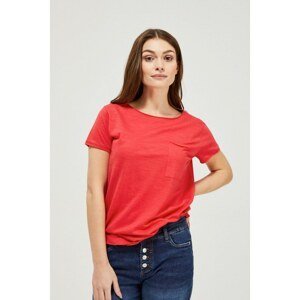 Basic T-shirt with a pocket - red
