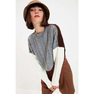 Trendyol Gray Color Block Crop Knitwear Sweater