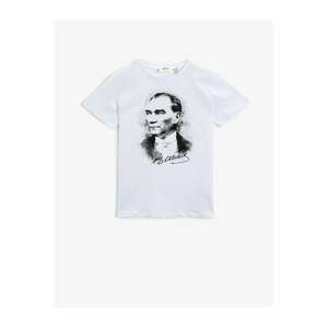 Koton Men's White Ataturk Printed Short Sleeve Crew Neck T-Shirt