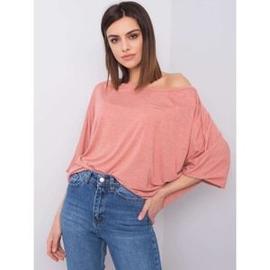 Dusty pink oversize blouse from Eunicia RUE PARIS
