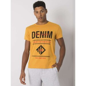 Men's mustard t-shirt with print