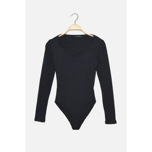 Trendyol Navy Blue Ribbed Heart Collar Fitted Knitted Body