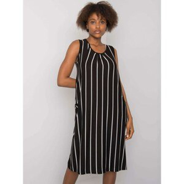 Black and white dress with pockets
