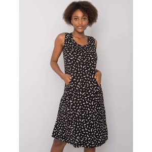 Women's black and white dress with pockets