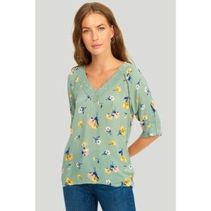 Greenpoint Woman's Blouse BLK13600 Pattern 64