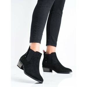 J. STAR BLACK ANKLE BOOTS ON A LOW POST