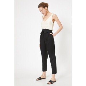 Koton Women's Pocket Detailed Carrot Cut Black Trousers