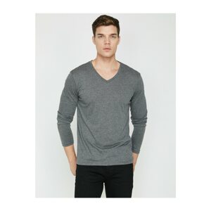 Koton Men's Gray V-Neck T-Shirt