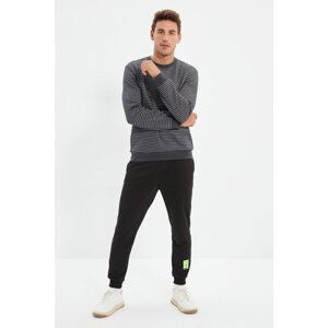 Trendyol Black Men Regular Fit Hooded Long Sleeve Kangaroo Pocket Sweatpants