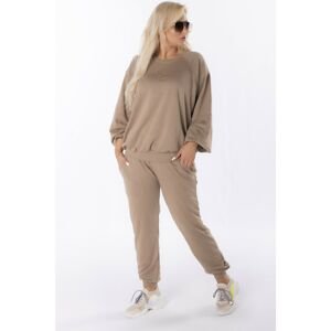 tracksuit with wide sleeves