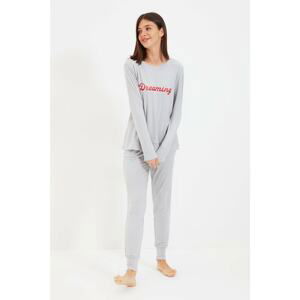 Trendyol Gray Elastic Slogan Printed Knitted Pajamas Set
