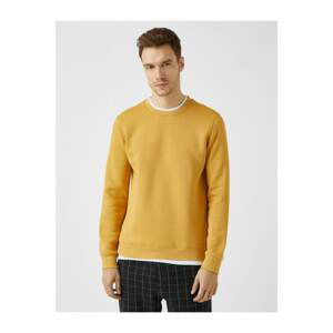 Koton Men's Yellow Cotton Crew Neck Basic Long Sleeve Sweatshirt