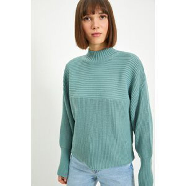 Trendyol Mint Straight Collar Knitwear Sweater