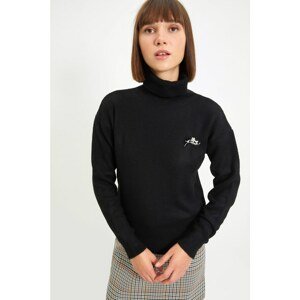 Trendyol Black Turtleneck Knitwear Sweater