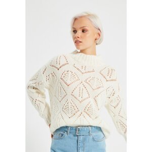 Trendyol Ecru Crew Neck Knitwear Sweater