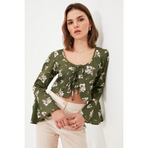 Trendyol Khaki Petite Lace Detailed Blouse