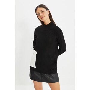 Trendyol Black Pocket Detailed Knitwear Sweater
