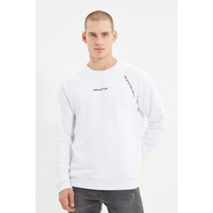 Trendyol White Men Regular Fit Long Sleeve Crew Neck Printed Sweatshirt