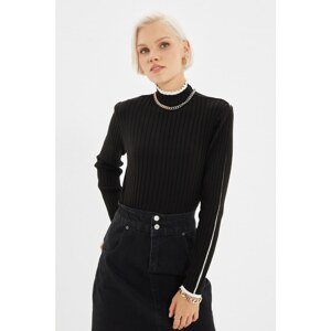 Trendyol Black Turtleneck Knitwear Sweater