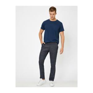 Koton Pocket Detailed Slim Fit Checkered Trousers