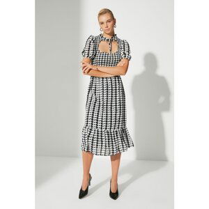 Trendyol Black Collar Detailed Balloon Sleeve Dress