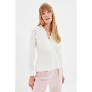 Trendyol Ecru Double Breasted Collar Blouse