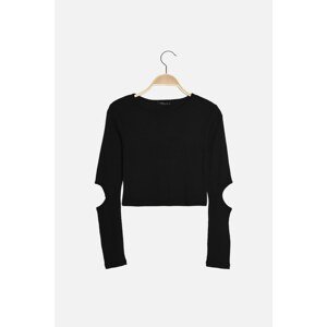 Trendyol Black Cut Out Detailed Ribbed Knitted Blouse