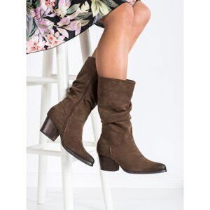 BOOTS WITH A RUFFLED VINCEZA UPPER