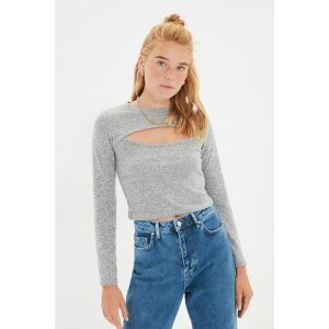 Trendyol Gray Cut Out Detailed Crop Knitted Blouse