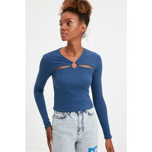 Trendyol Indigo Collar Detailed Knitted Blouse