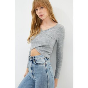 Trendyol Gray Double Breasted Fluffy Knitted Blouse