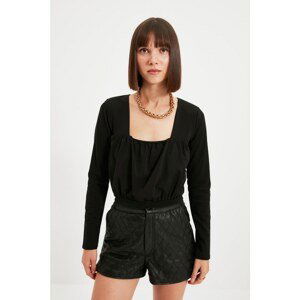 Trendyol Black Square Collar Ruffle Detailed Crop Blouse