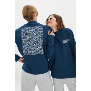Trendyol Indigo Unisex Regular Fit Long Sleeve Crew Neck Printed Sweatshirt