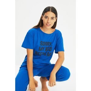 Trendyol Saks Slogan Printed Knitted Pajamas Set