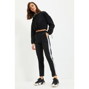 Trendyol Black Stripe Detailed Crop Knitted Slim Tracksuit Set