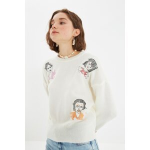 Trendyol Ecru Embroidery Detailed Knitwear Sweater