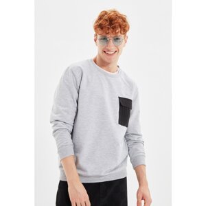 Trendyol Gray Men's Regular Fit Crew Neck Pocket Sweatshirt