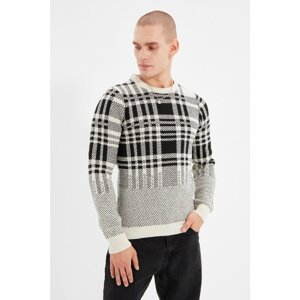 Trendyol Ecru Men's Slim Fit Crew Neck Plaid Knitwear Sweater