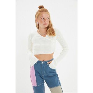 Trendyol Ecru Crop Knitwear Sweater