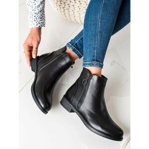 TRENDI FASHIONABLE BLACK ANKLE BOOTS