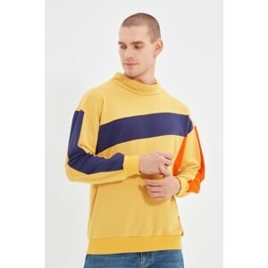 Trendyol Mustard Men Regular Fit Sweatshirt