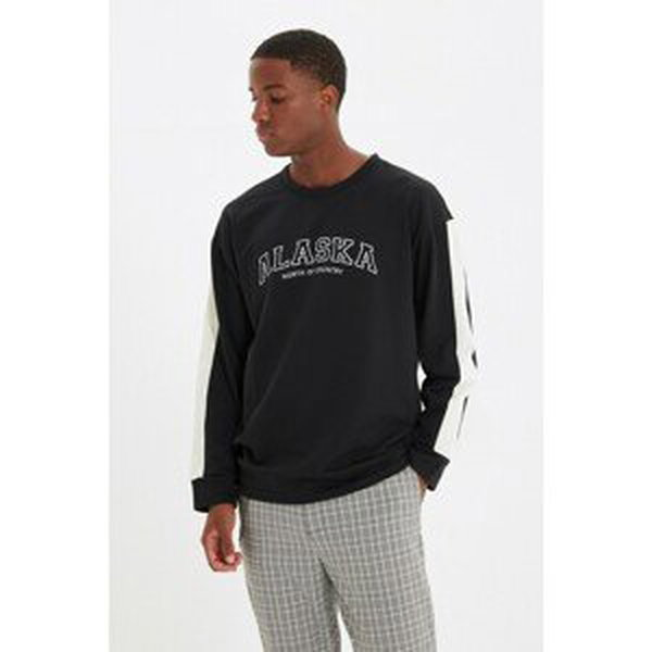 Trendyol Black Men's Regular Fit Long Sleeve Crew Neck Paneled Printed Sweatshirt