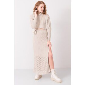 Beige knitted maxi skirt from BSL